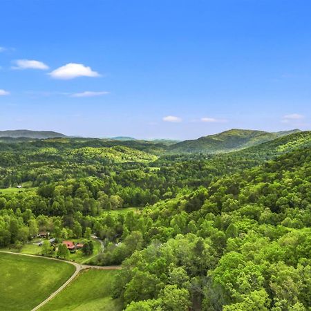 Hidden Star Hideaway-Blackberry Farm-Smoky Mtn Nat Park-Hot Tub- Fire Pit- Fenced Yard- Pet Friendly Walland Zewnętrze zdjęcie