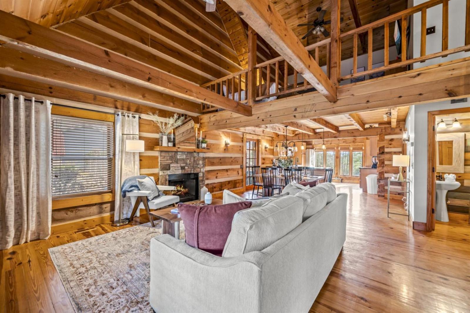 Hidden Star Hideaway-Blackberry Farm-Smoky Mtn Nat Park-Hot Tub- Fire Pit- Fenced Yard- Pet Friendly Walland Zewnętrze zdjęcie