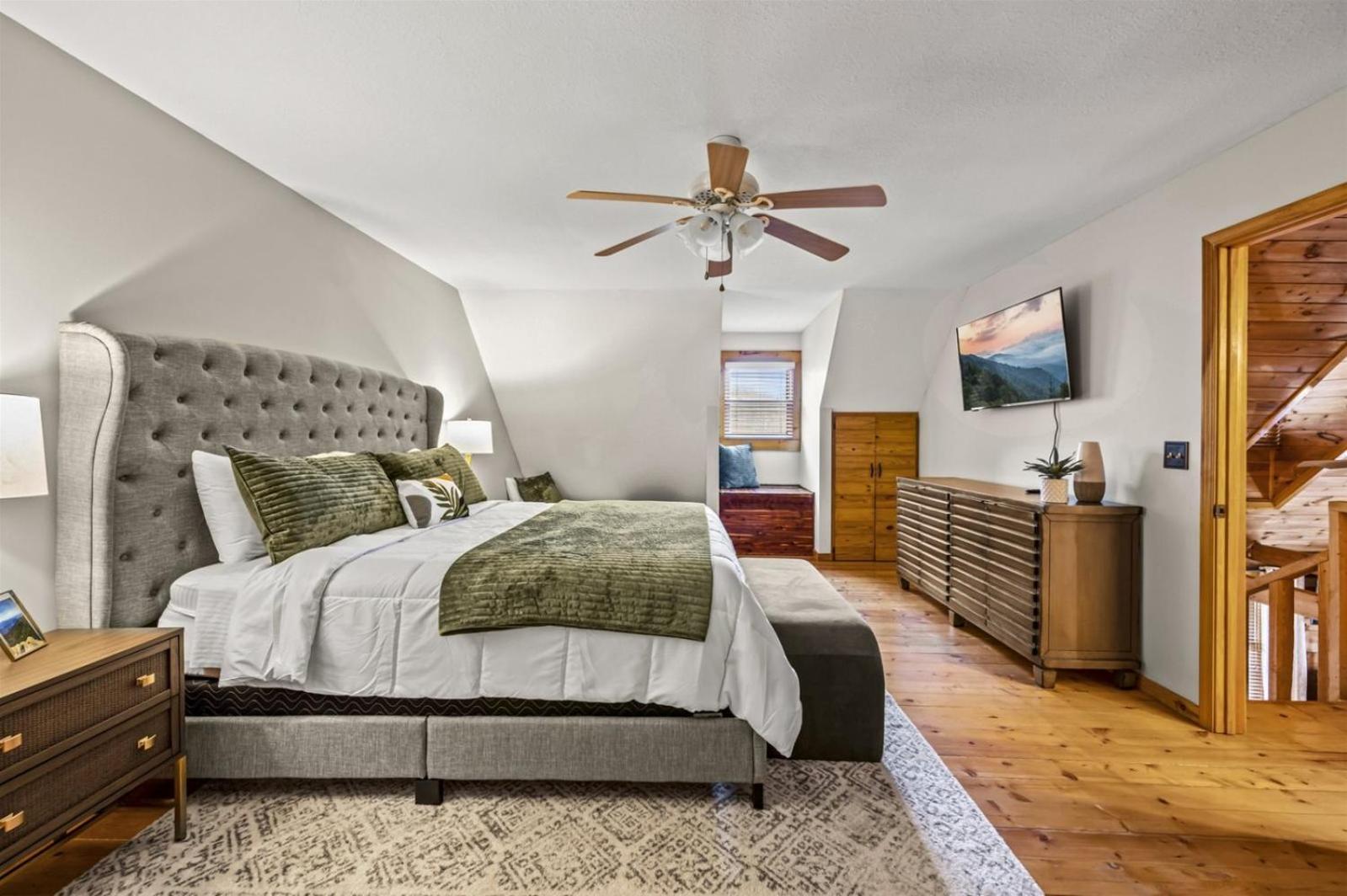 Hidden Star Hideaway-Blackberry Farm-Smoky Mtn Nat Park-Hot Tub- Fire Pit- Fenced Yard- Pet Friendly Walland Zewnętrze zdjęcie