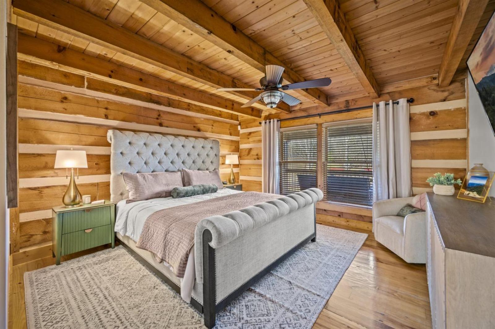 Hidden Star Hideaway-Blackberry Farm-Smoky Mtn Nat Park-Hot Tub- Fire Pit- Fenced Yard- Pet Friendly Walland Zewnętrze zdjęcie
